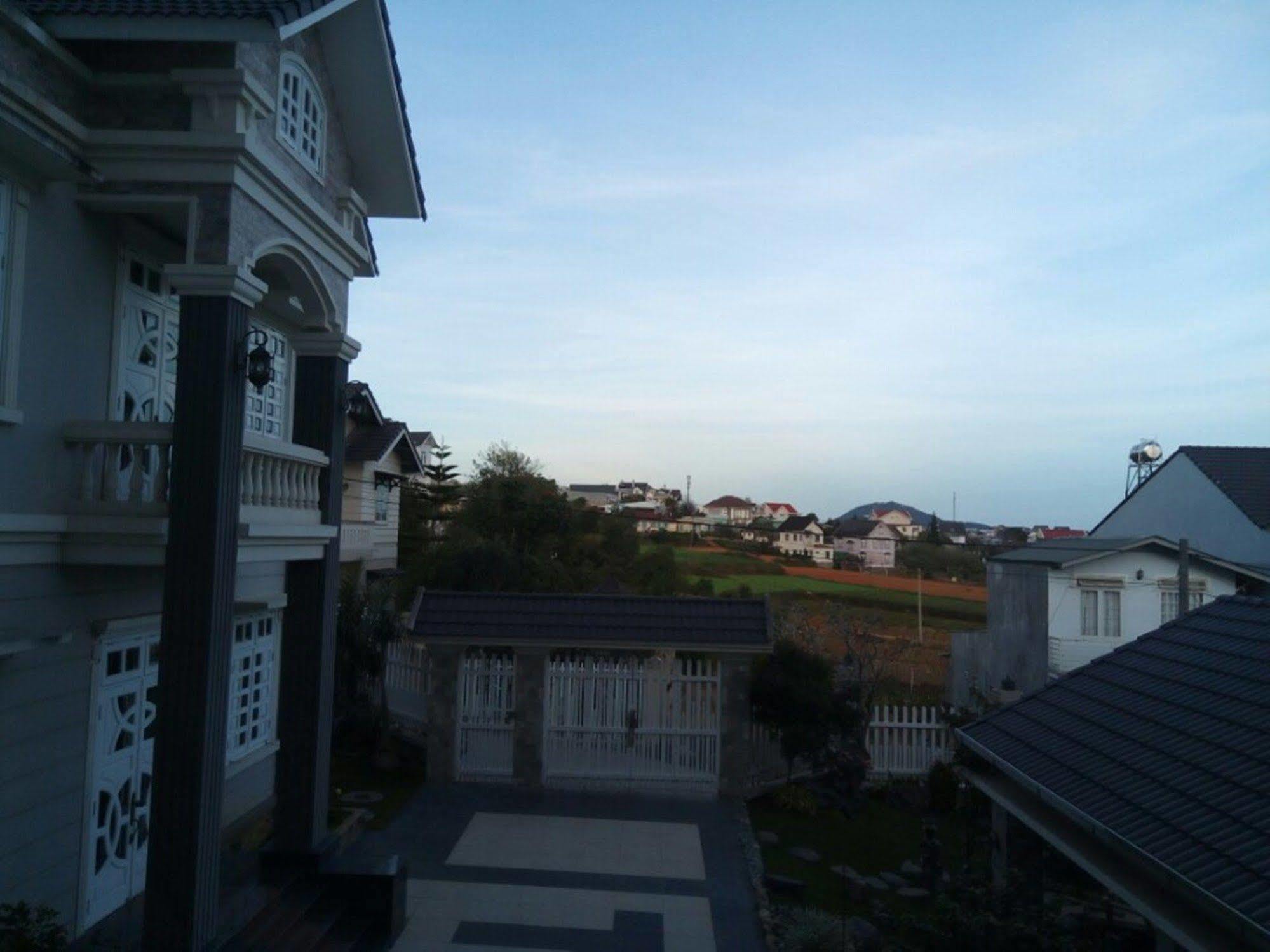 Anada Hotel Suites Đà Lạt Exterior foto